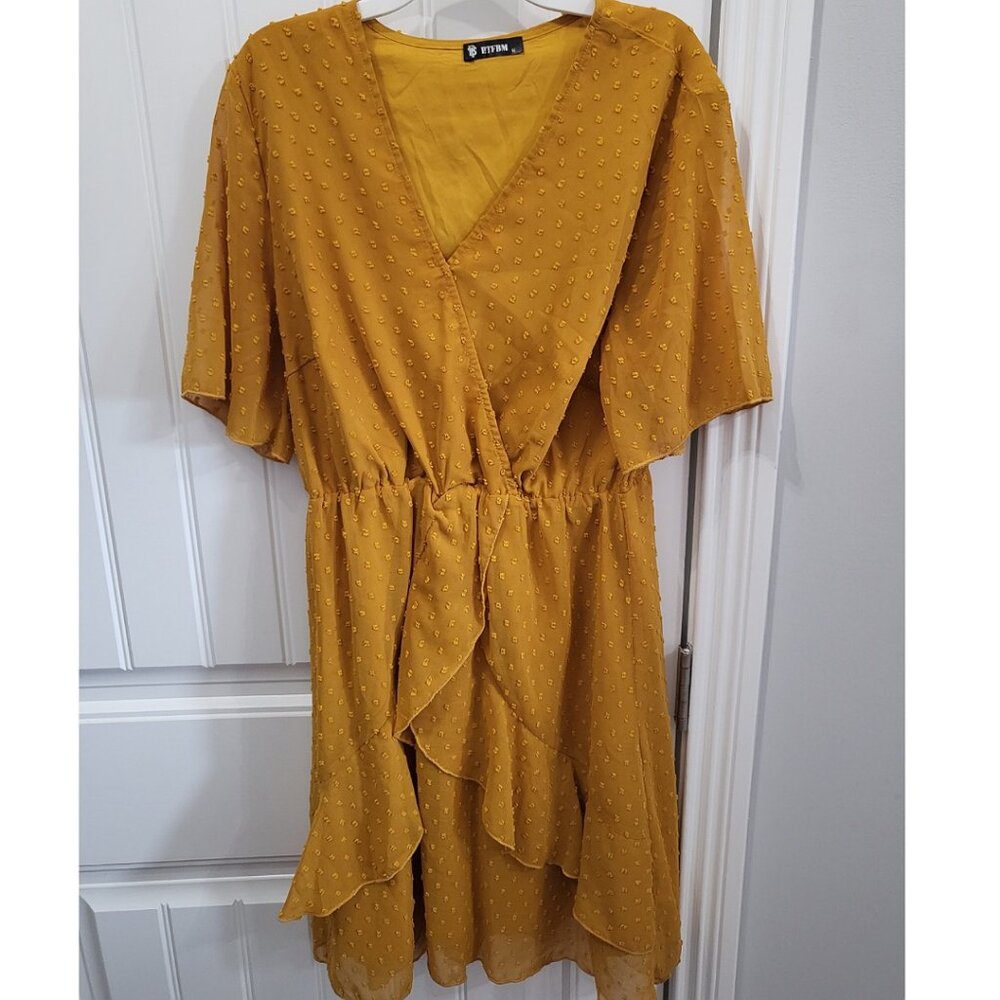 Mustard v neck short sleeve dress (M)